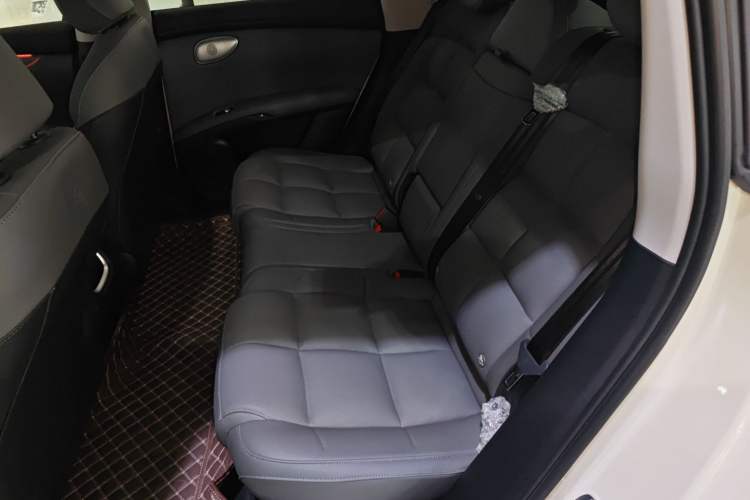 Used IM LS6 2025 Lingxi Intelligent Driving Edition Left Rear Seat