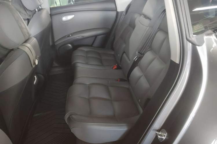 Used IM LS6 2025 Lingxi Intelligent Driving Edition Left Rear Seat