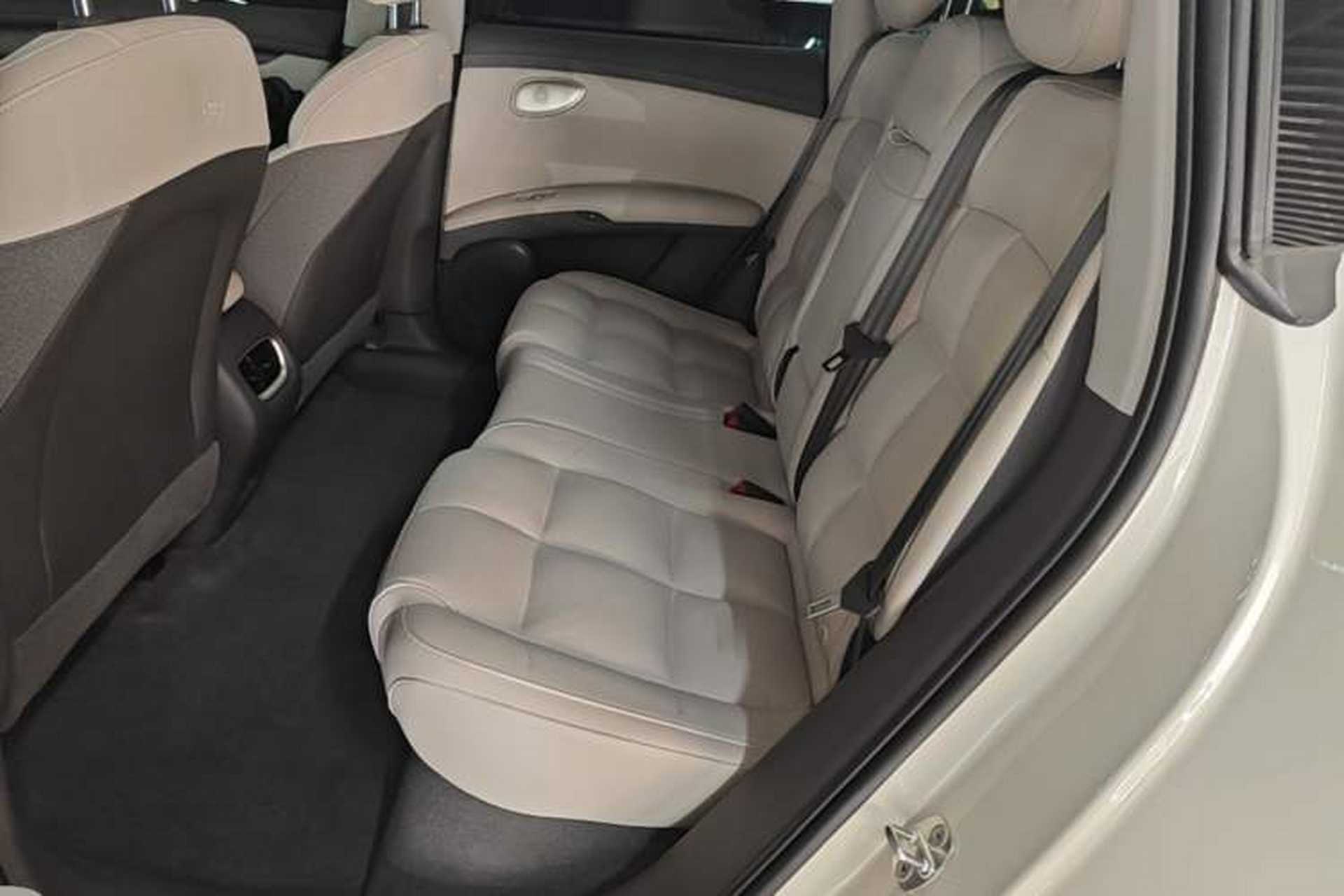 Used IM LS6 2025 Lingxi Intelligent Driving Edition Left Rear Seat