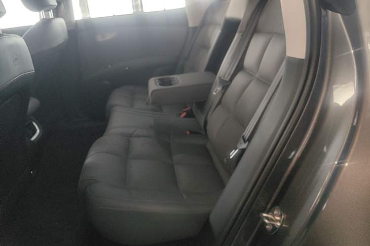 Used IM LS6 2025 Lingxi Intelligent Driving Edition Left Rear Seat
