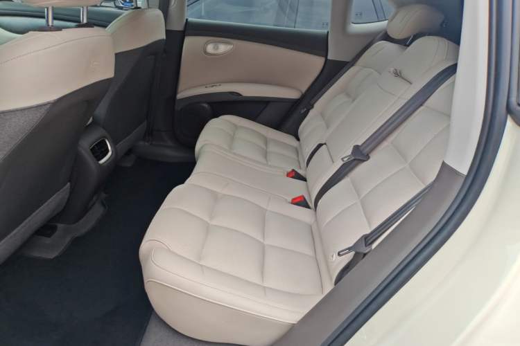 Used IM LS6 2025 Long-Range Lingxi Smart Enjoyment Edition Left Rear Seat