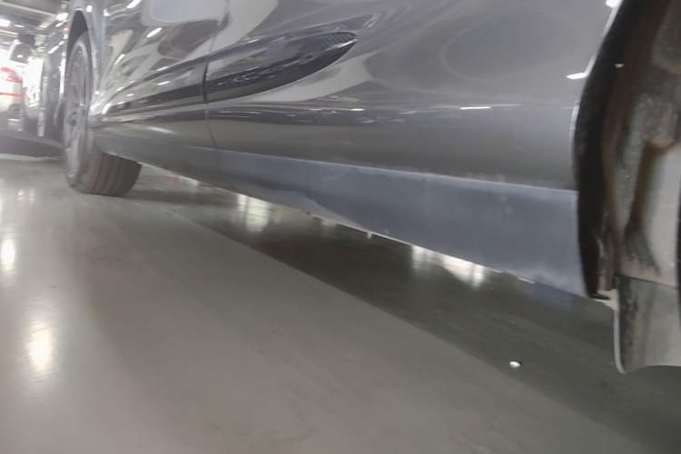 Used IM LS6 2025 Lingxi Intelligent Driving Edition Left Side Sill
