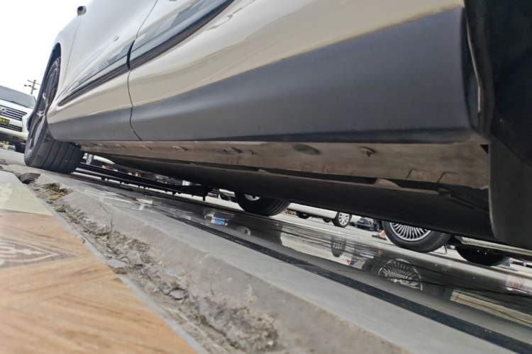 Used IM LS6 2025 Long-Range Lingxi Smart Enjoyment Edition Left Side Sill