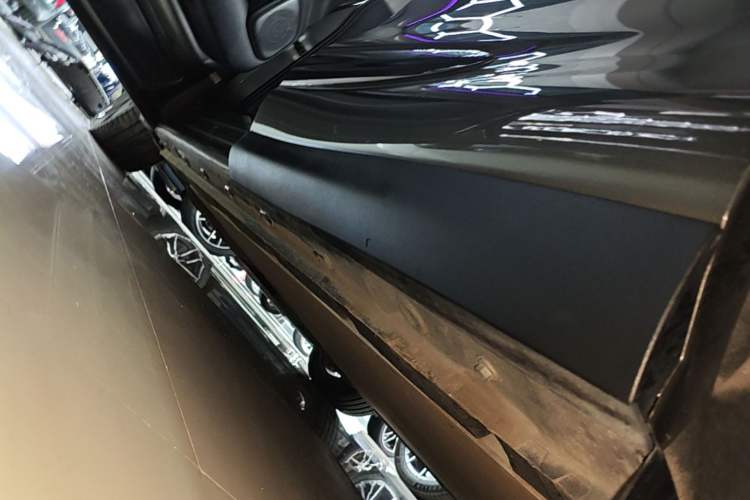 Used IM LS6 2025 Ultra-Powerful Lingxi Intelligent Enjoyment Edition Left Side Sill