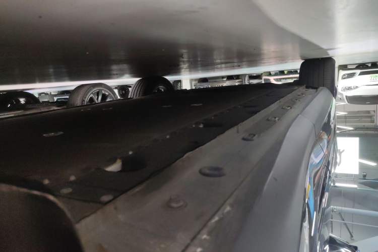 Used IM LS6 2025 Lingxi Intelligent Driving Edition Left Side Sill