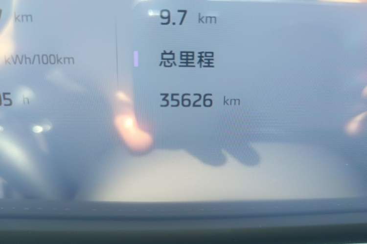 Used IM LS6 2025 Ultra-Powerful Lingxi Intelligent Enjoyment Edition Odometer Close Up
