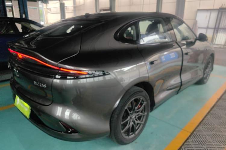 Used IM LS6 2025 Lingxi Intelligent Driving Edition Rear Right 45 Deg