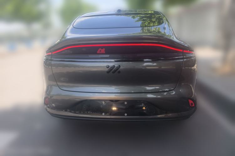 Used IM LS6 2025 Ultra-Powerful Lingxi Intelligent Enjoyment Edition Rear