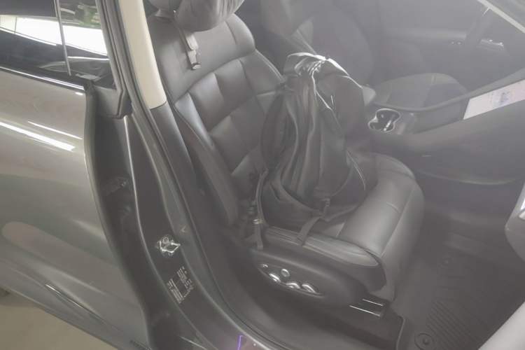 Used IM LS6 2025 Lingxi Intelligent Driving Edition Right Front Seat
