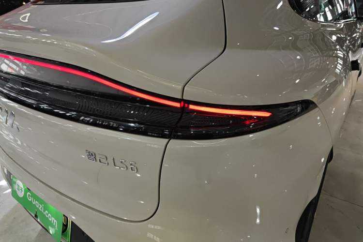 Used IM LS6 2025 Lingxi Intelligent Driving Edition Right Rear Taillight