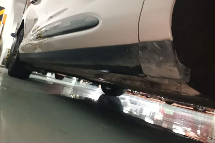 Used IM LS6 2025 Lingxi Intelligent Driving Edition Right Side Sill