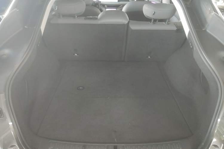 Used IM LS6 2025 Lingxi Intelligent Driving Edition Trunk