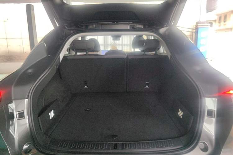 Used IM LS6 2025 Lingxi Intelligent Driving Edition Trunk