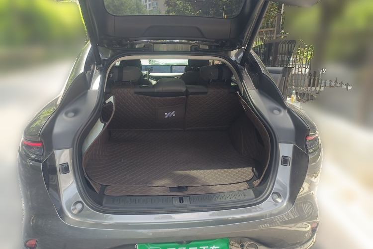 Used IM LS6 2025 Ultra-Powerful Lingxi Intelligent Enjoyment Edition Trunk