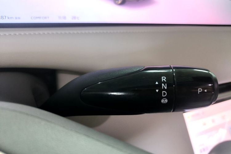 Used IM LS6 2025 Lingxi Intelligent Driving Edition Gear Lever