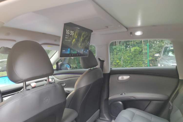 Used IM LS6 2025 Long-Range Lingxi Smart Enjoyment Edition Interior 4