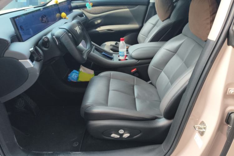 Used IM LS6 2025 Ultra-Powerful Lingxi Intelligent Enjoyment Edition Left Front Seat