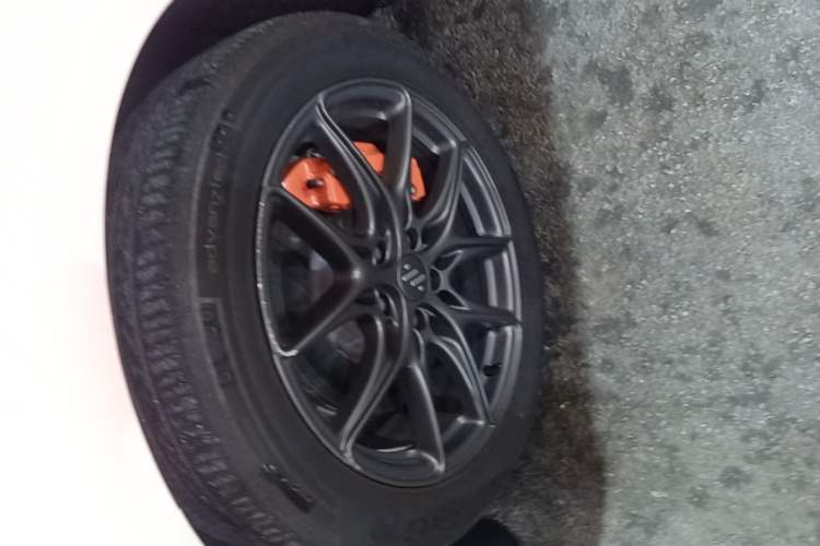 Used IM LS6 2025 Lingxi Intelligent Driving Edition Left Front Wheel Hub
