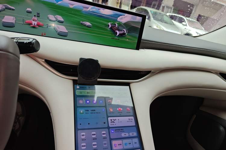 Used IM LS6 2025 Ultra-Long Range Lingxi Intelligent Driving Edition Audio And AC Panel