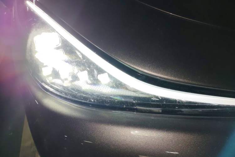 Used IM LS6 2025 Long-Range Lingxi Smart Enjoyment Edition Right Front Headlight
