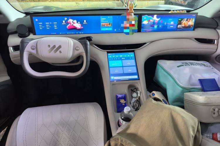 Used IM LS6 2025 Long-Range Lingxi Smart Enjoyment Edition Center Console