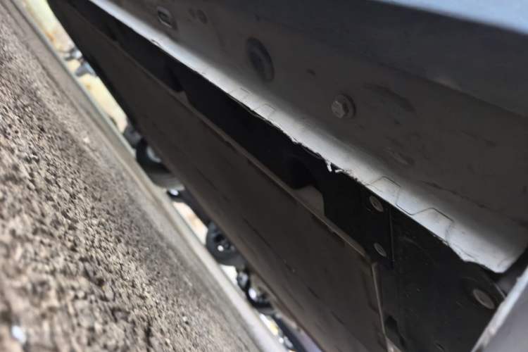 Used IM LS6 2025 Long-Range Lingxi Smart Enjoyment Edition Chassis Rear Left