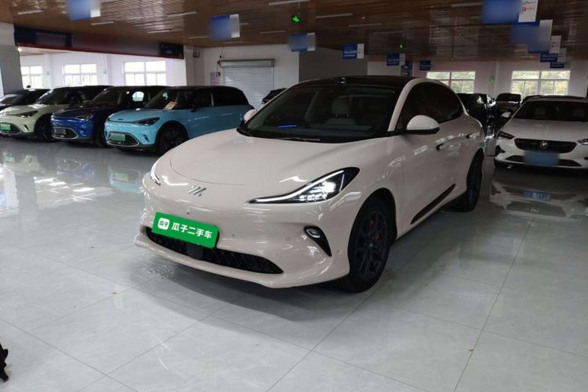 Used IM LS6 2025 Lingxi Intelligent Driving Edition Front Left 45 Deg