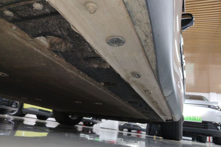 Used IM LS6 2025 Lingxi Intelligent Driving Edition Right Side Sill