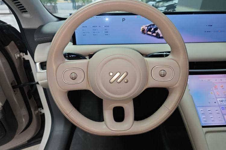 Used IM LS6 2025 Long-Range Lingxi Smart Enjoyment Edition Steering Wheel