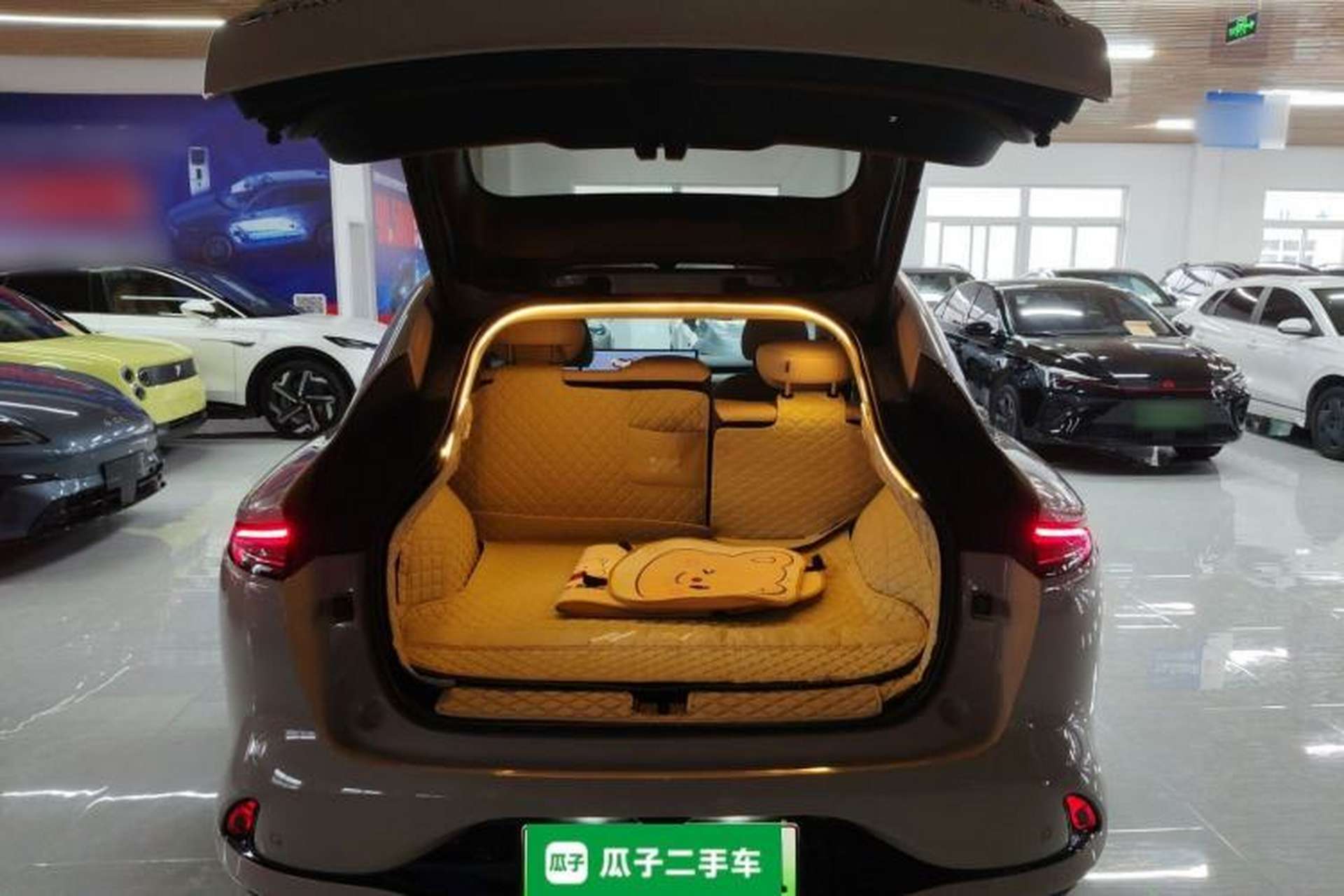 Used IM LS6 2025 Lingxi Intelligent Driving Edition Trunk