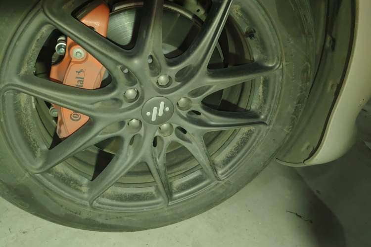 Used IM LS6 2025 Lingxi Intelligent Driving Edition Right Front Wheel Hub