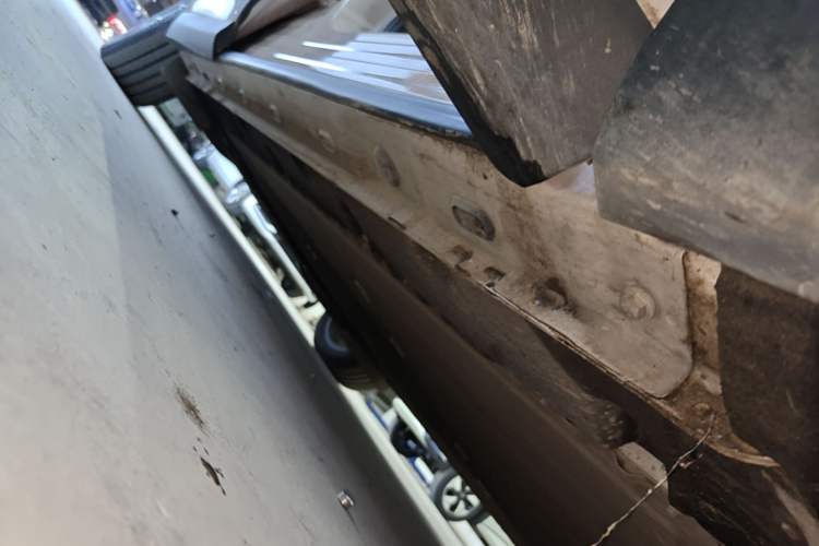 Used IM LS6 2025 Lingxi Intelligent Driving Edition Right Side Sill
