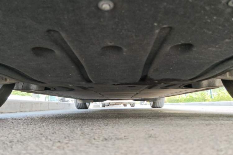 Used IM LS6 2025 Long-Range Lingxi Intelligent Driving Edition Chassis Front