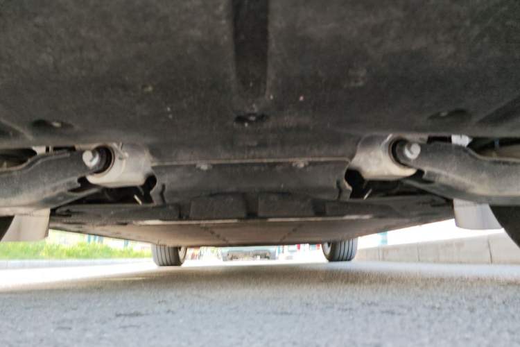 Used IM LS6 2025 Long-Range Lingxi Intelligent Driving Edition Chassis Rear
