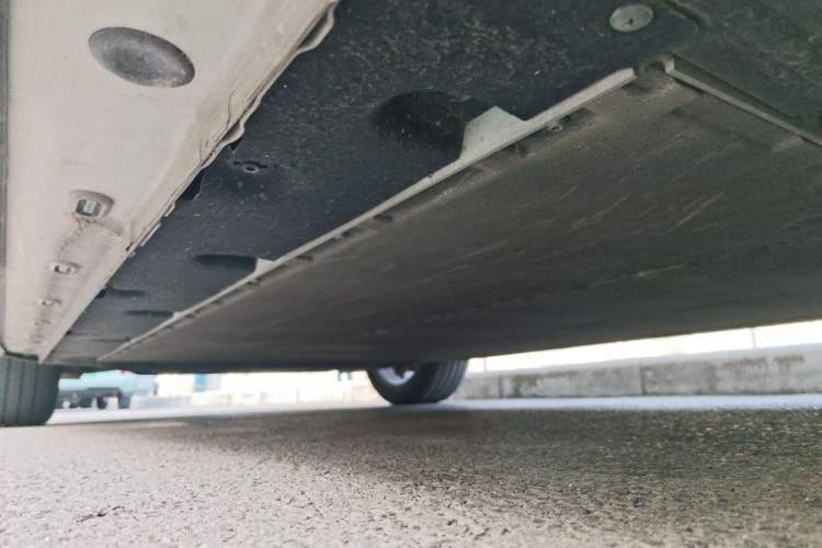 Used IM LS6 2025 Long-Range Lingxi Intelligent Driving Edition Chassis Rear Left