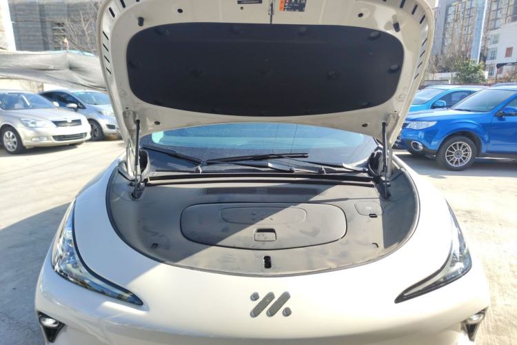 Used IM LS6 2025 Long-Range Lingxi Smart Enjoyment Edition Engine Bay