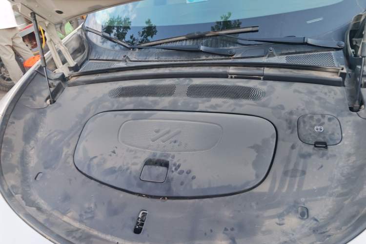 Used IM LS6 2025 Long-Range Lingxi Intelligent Driving Edition Engine Bay