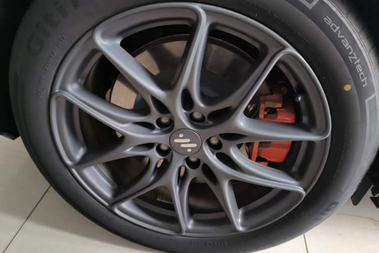 Used IM LS6 2025 Lingxi Intelligent Driving Edition Exterior 2