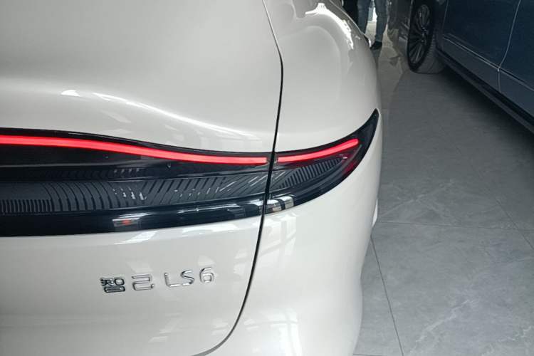 Used IM LS6 2025 Long-Range Lingxi Smart Enjoyment Edition Exterior 3
