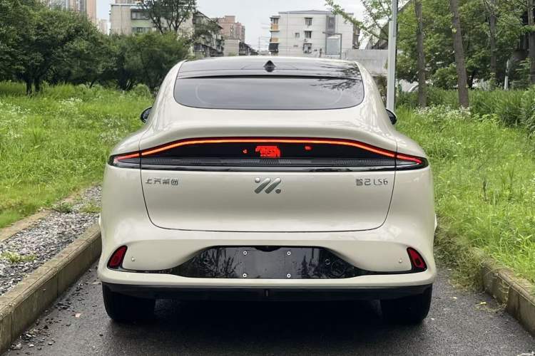 Used IM LS6 2025 Lingxi Intelligent Driving Edition Exterior 6