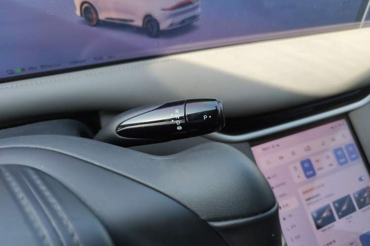 Used IM LS6 2025 Long-Range Lingxi Smart Enjoyment Edition Gear Lever