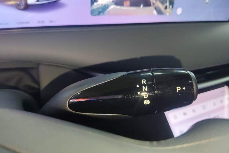 Used IM LS6 2025 Lingxi Intelligent Driving Edition Gear Lever