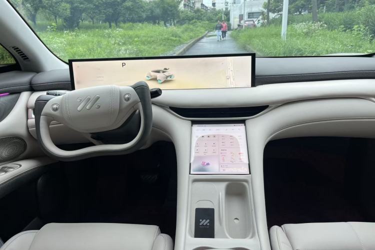 Used IM LS6 2025 Lingxi Intelligent Driving Edition Interior 3