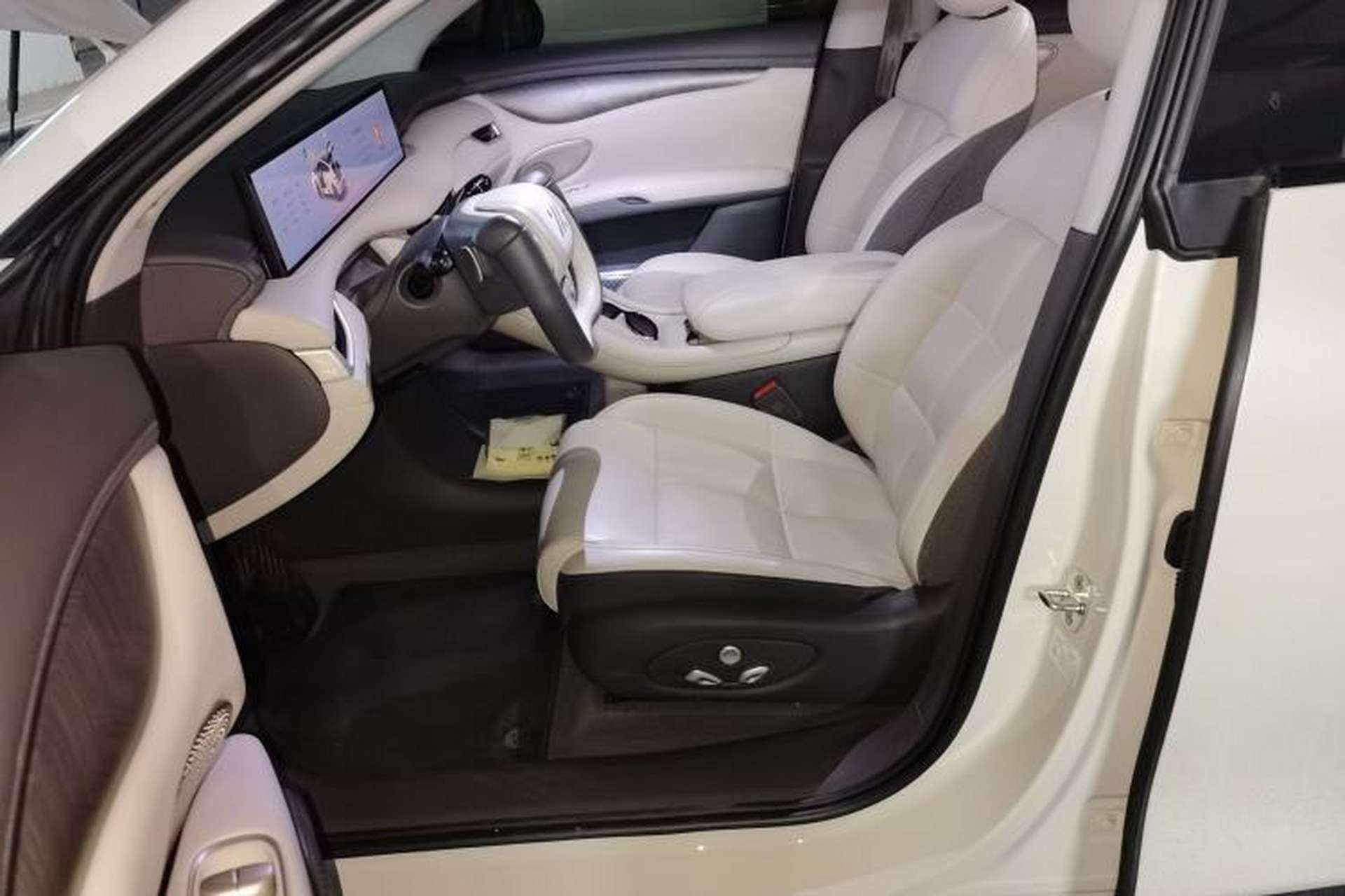 Used IM LS6 2025 Lingxi Intelligent Driving Edition Left Front Seat