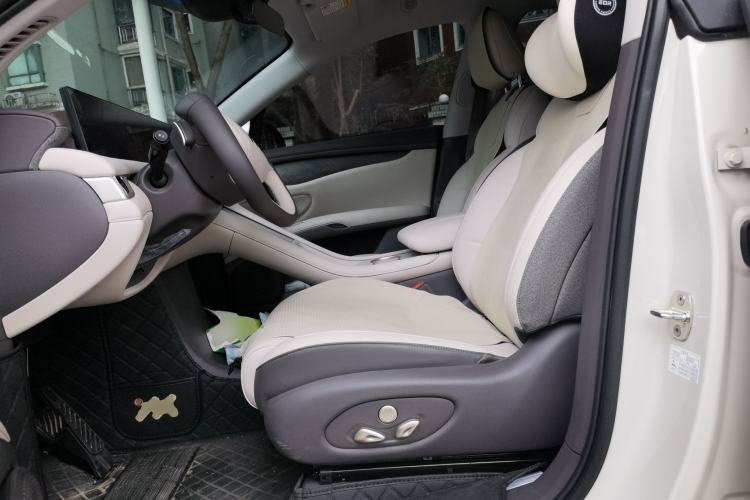 Used IM LS6 2025 Lingxi Intelligent Driving Edition Left Front Seat