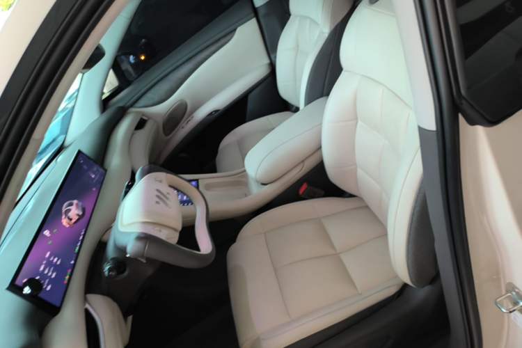 Used IM LS6 2025 Lingxi Intelligent Driving Edition Left Front Seat
