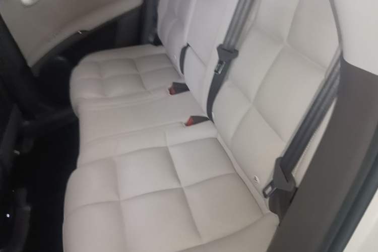 Used IM LS6 2025 Long-Range Lingxi Smart Enjoyment Edition Left Rear Seat