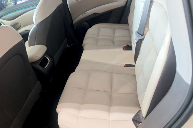Used IM LS6 2025 Long-Range Lingxi Intelligent Driving Edition Left Rear Seat