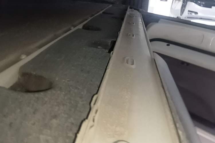 Used IM LS6 2025 Long-Range Lingxi Smart Enjoyment Edition Left Side Sill