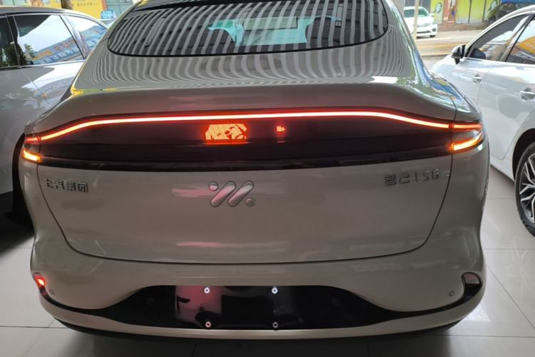 Used IM LS6 2025 Lingxi Intelligent Driving Edition Rear